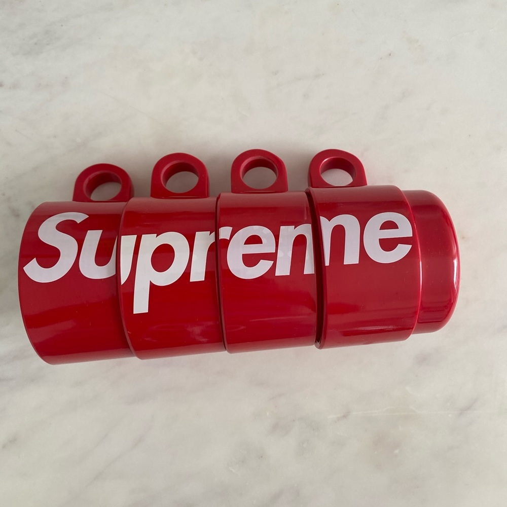 Supreme Stackable Cups